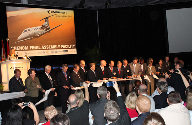 Embraer ribbon cutting ceremony with Governor Scott