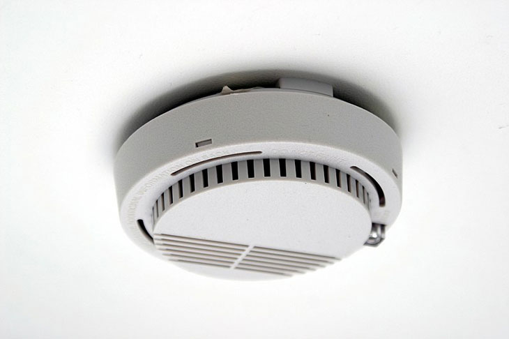 Smoke detector.